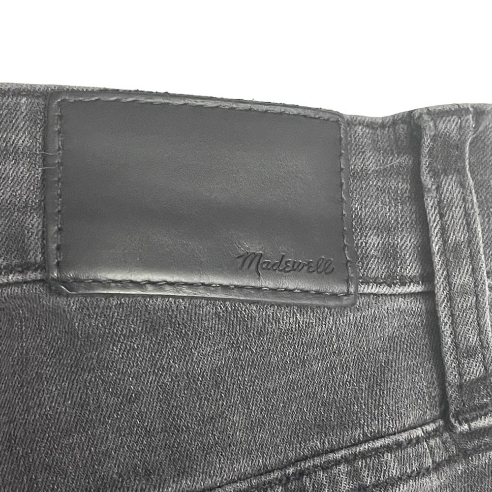 3 For $15‼️ BUNDLE & SAVE  Madewell Denim Curvy High-rise Skinny Size 28 - Picture 7 of 15